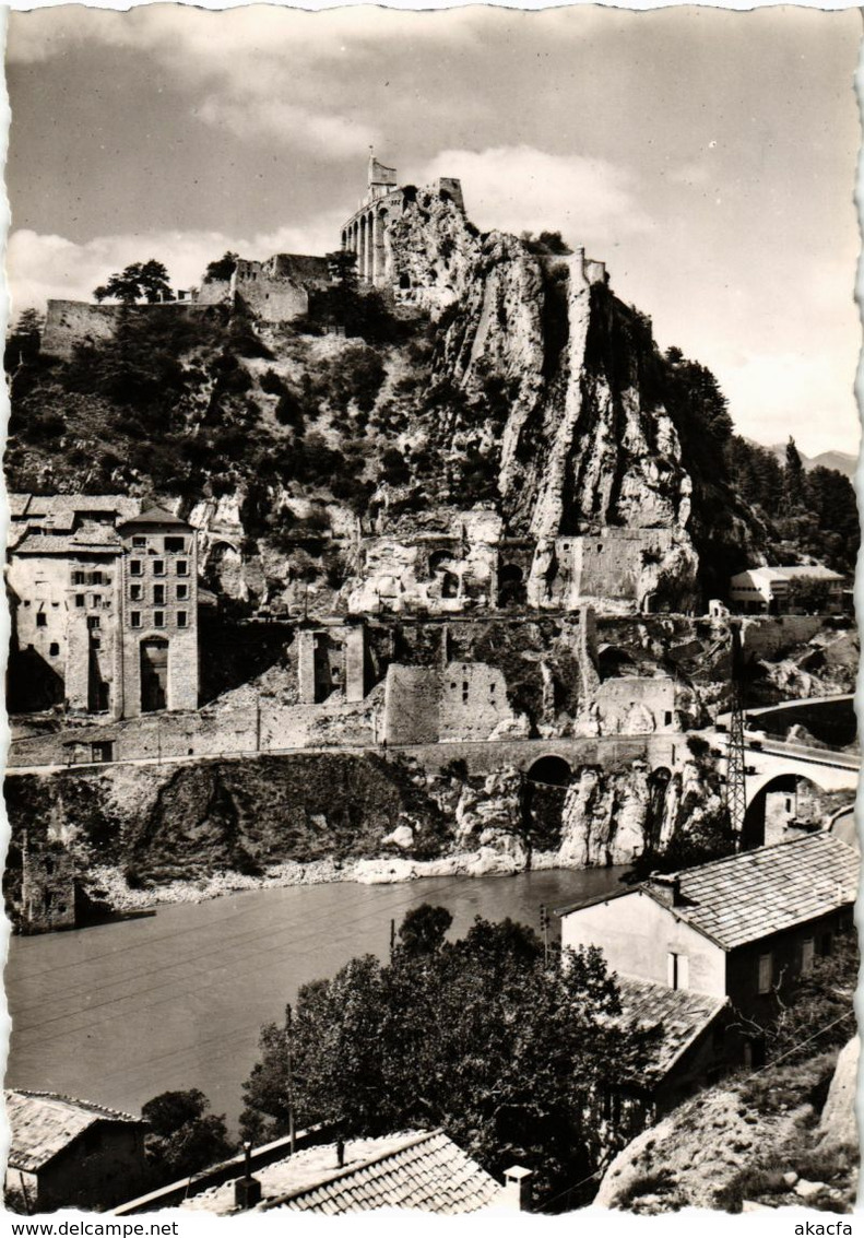 CPA La Haute-Provence Sisteron La Citadelle (922151)