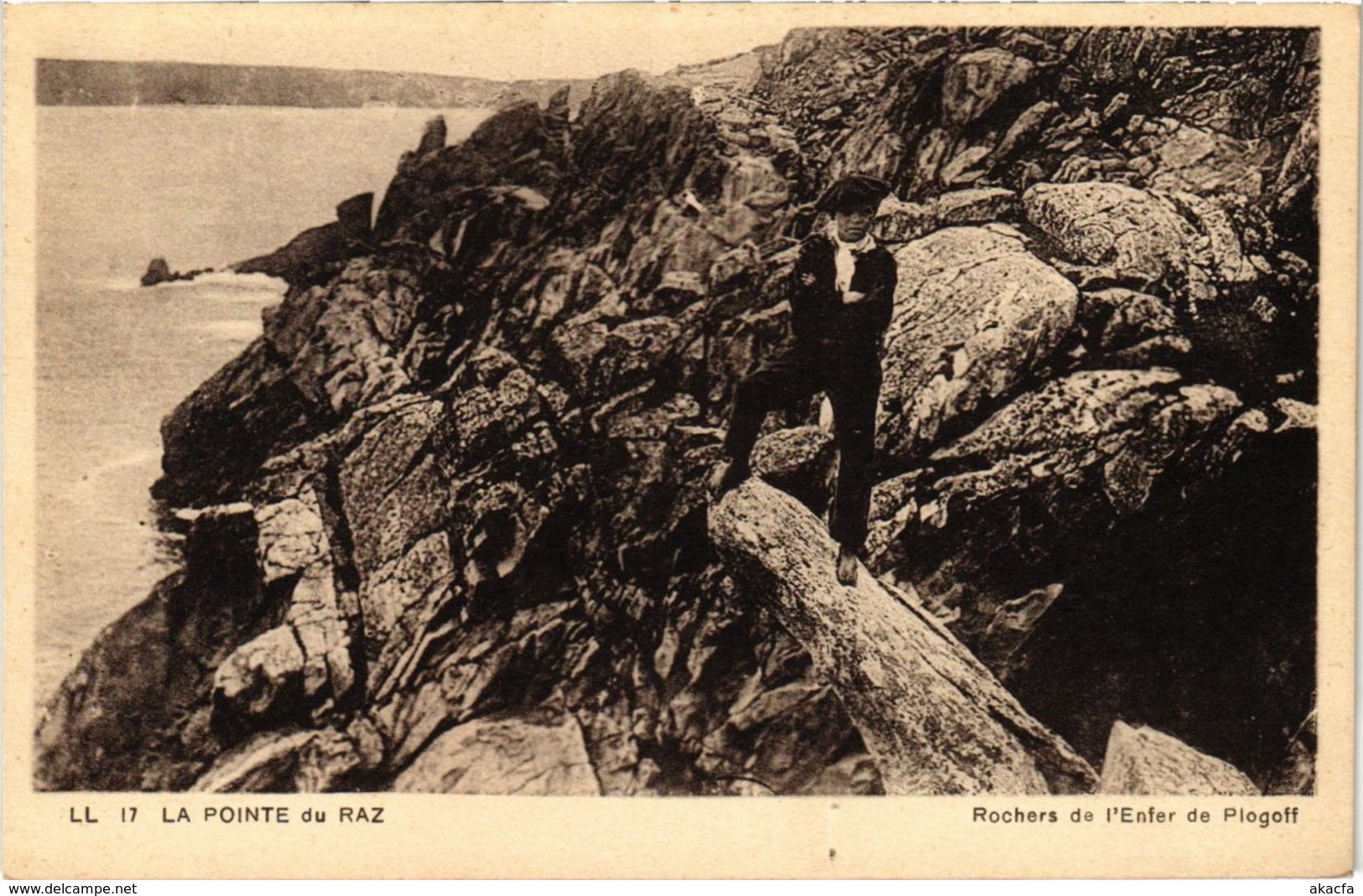 CPA La Pointe du Raz - Rochers de l'Enfer de Plogoff (1033168)