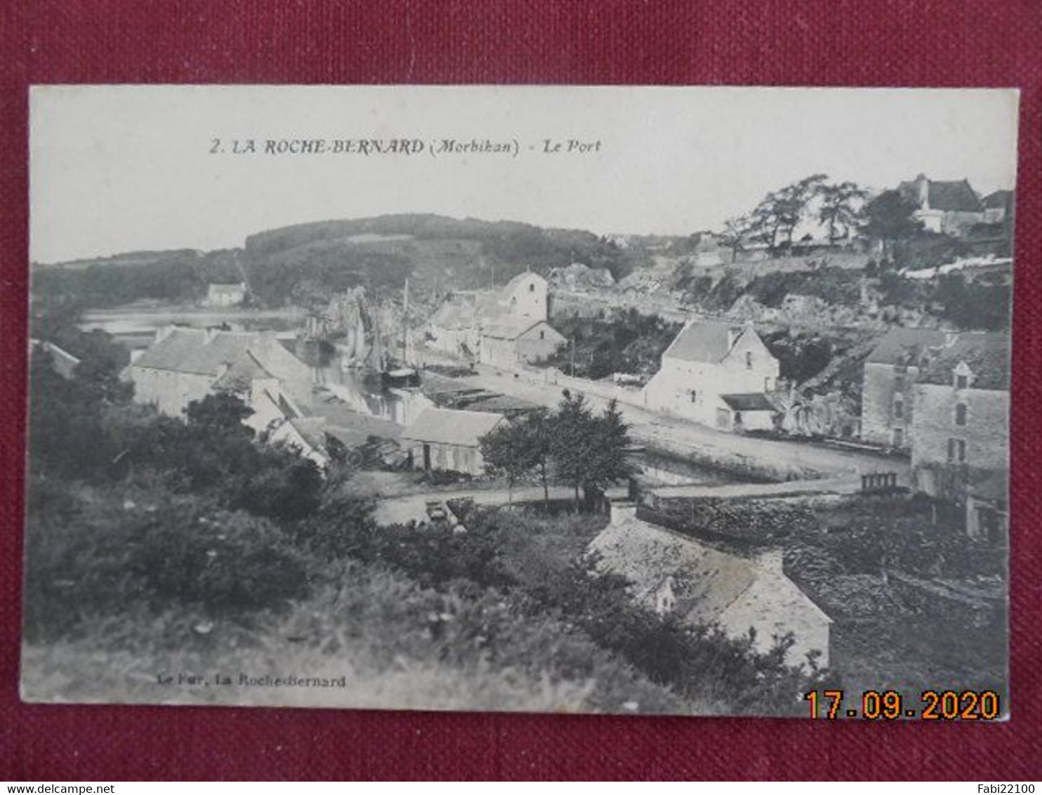 CPA - La Roche-Bernard - Le Port