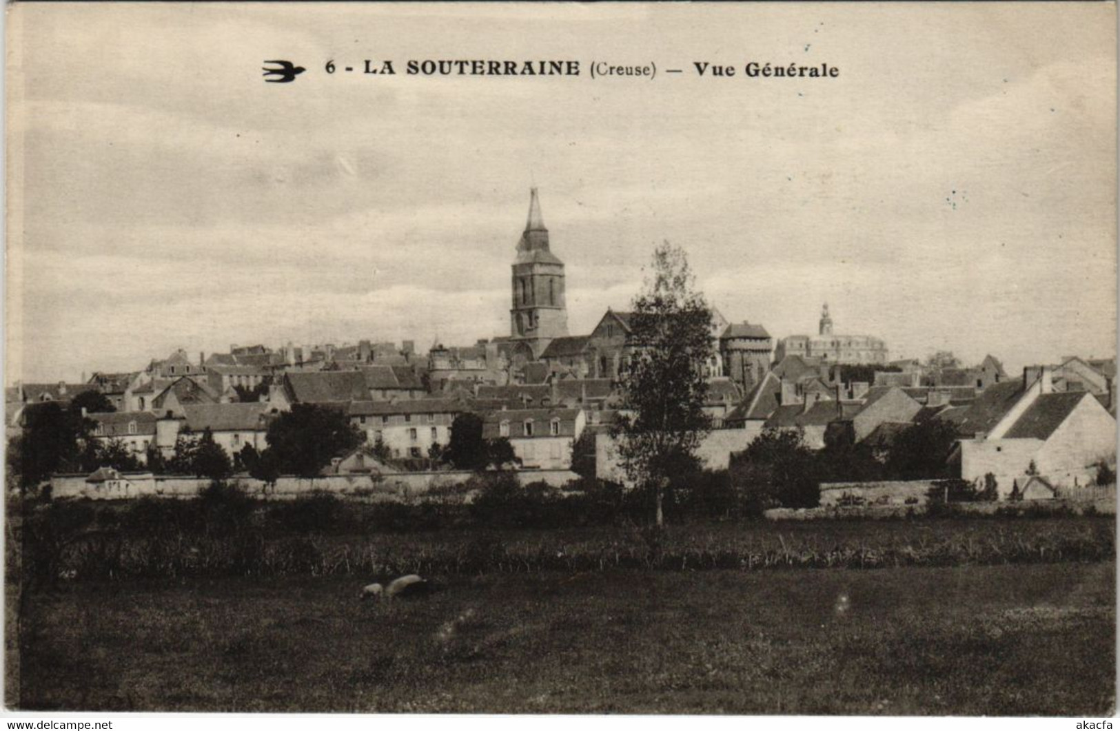 CPA La Souterraine Vue Generale FRANCE (1050621)