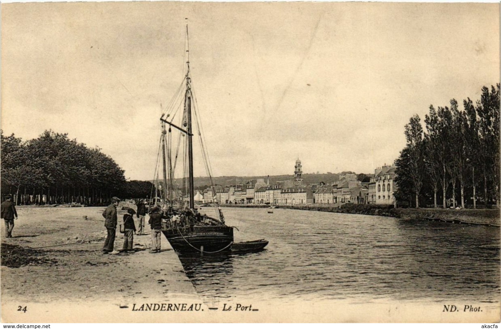 CPA LANDERNEAU - Le Port (252573)