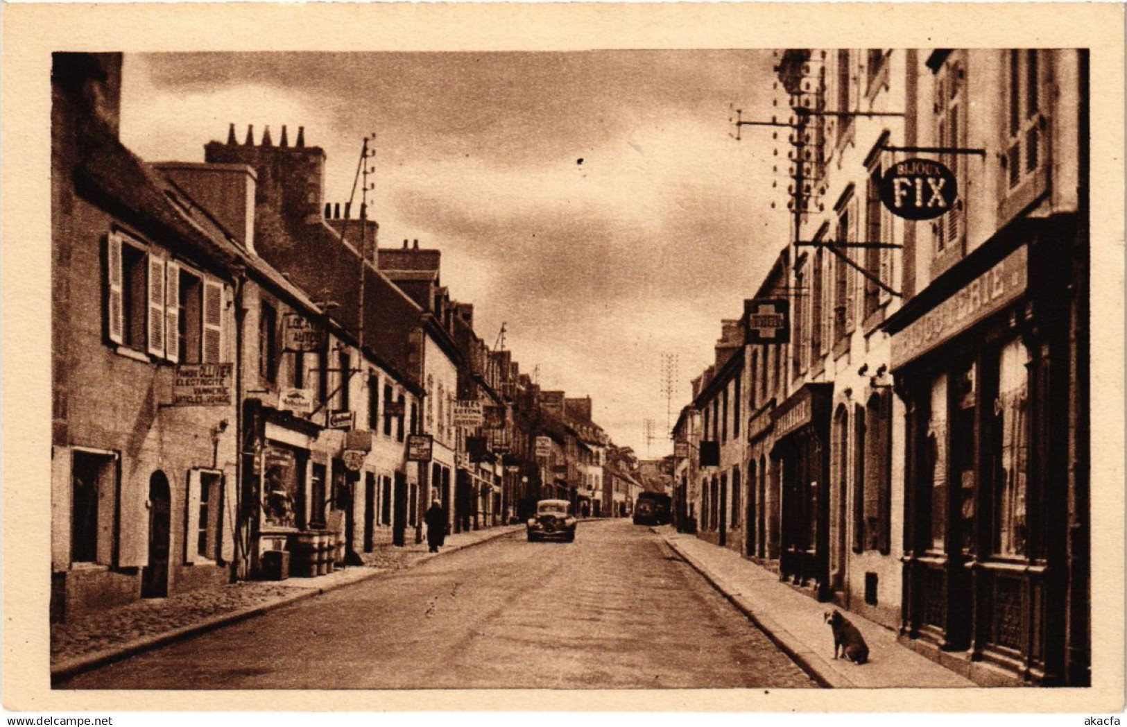 CPA Landivisiau - La Rue Louis-Pasteur (1033257)