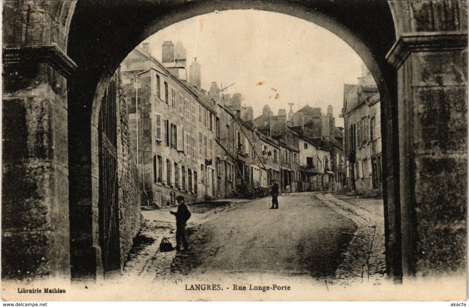 CPA LANGRES - Rue Longe Porte (277134)