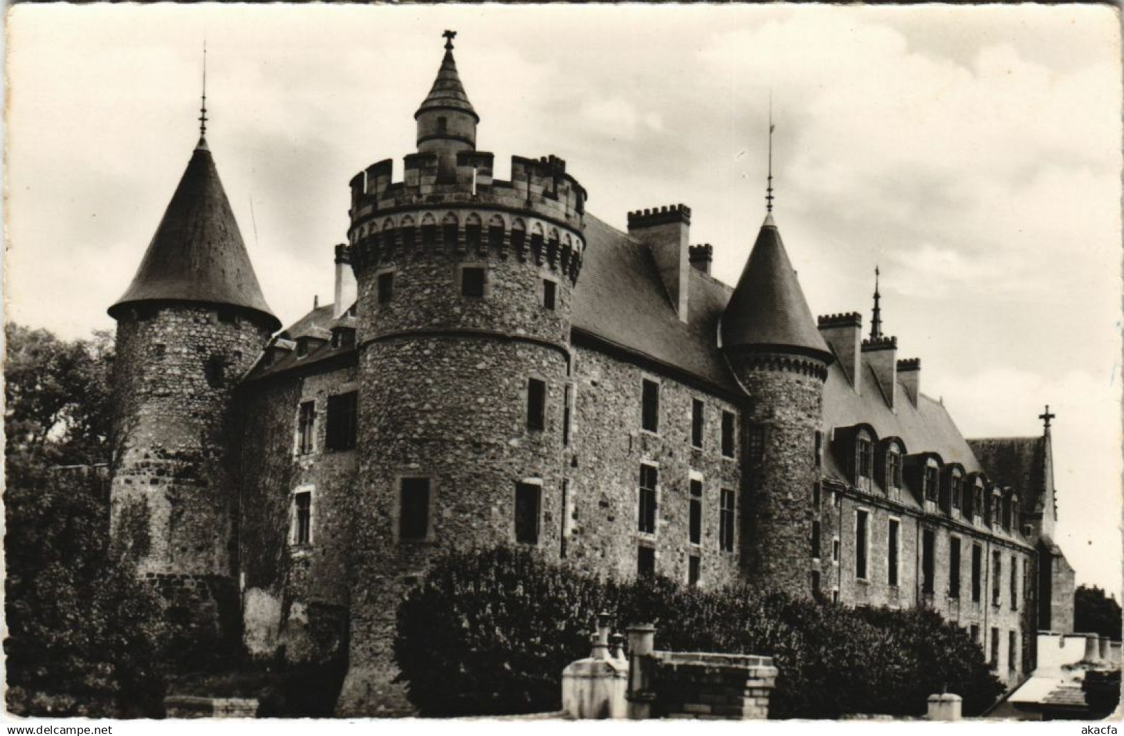 CPA LAPALISSE Chateau de Lapalisse - Facade Exterieure (1200341)