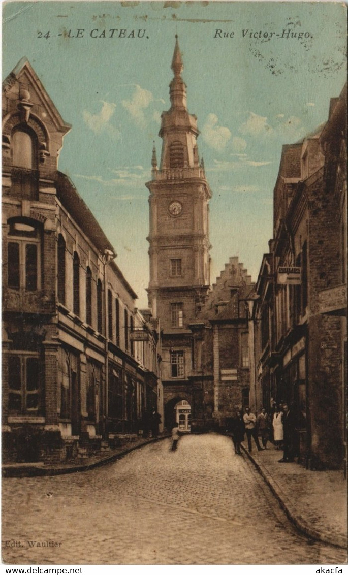 CPA LE CATEAU - Rue VICtor-Hugo (142063)