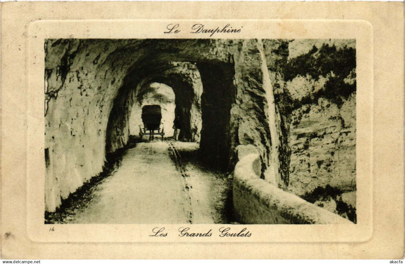 CPA Le Dauphine - Les GRANDS-GOULETS (351662)