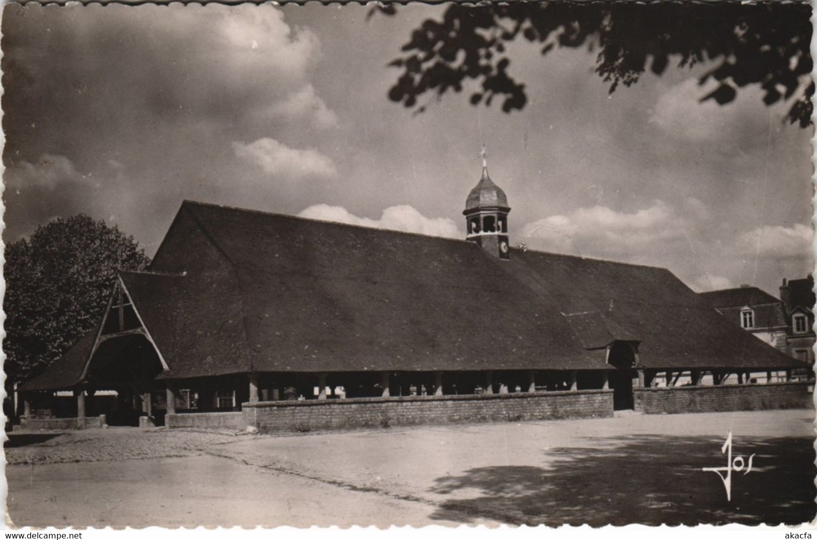 CPA LE FAOUET Grandes Halles (144882)