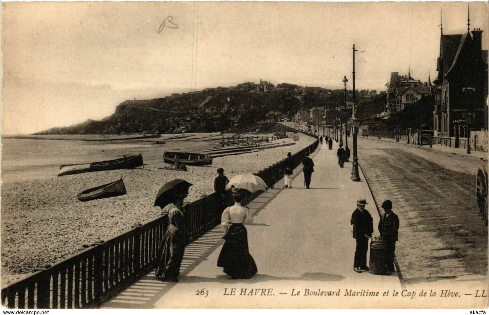 CPA Le HAVRE-Le Boulevard Maritime et le Cap de la Heve (348609)