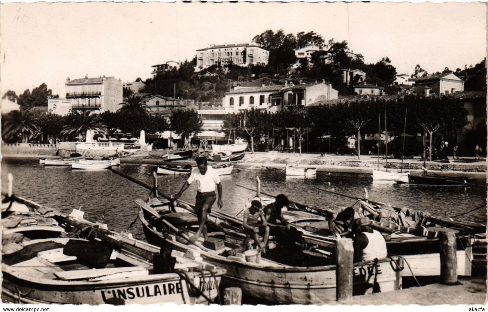 CPA Le LAVANDOU - Quai des pecheurs (106922)