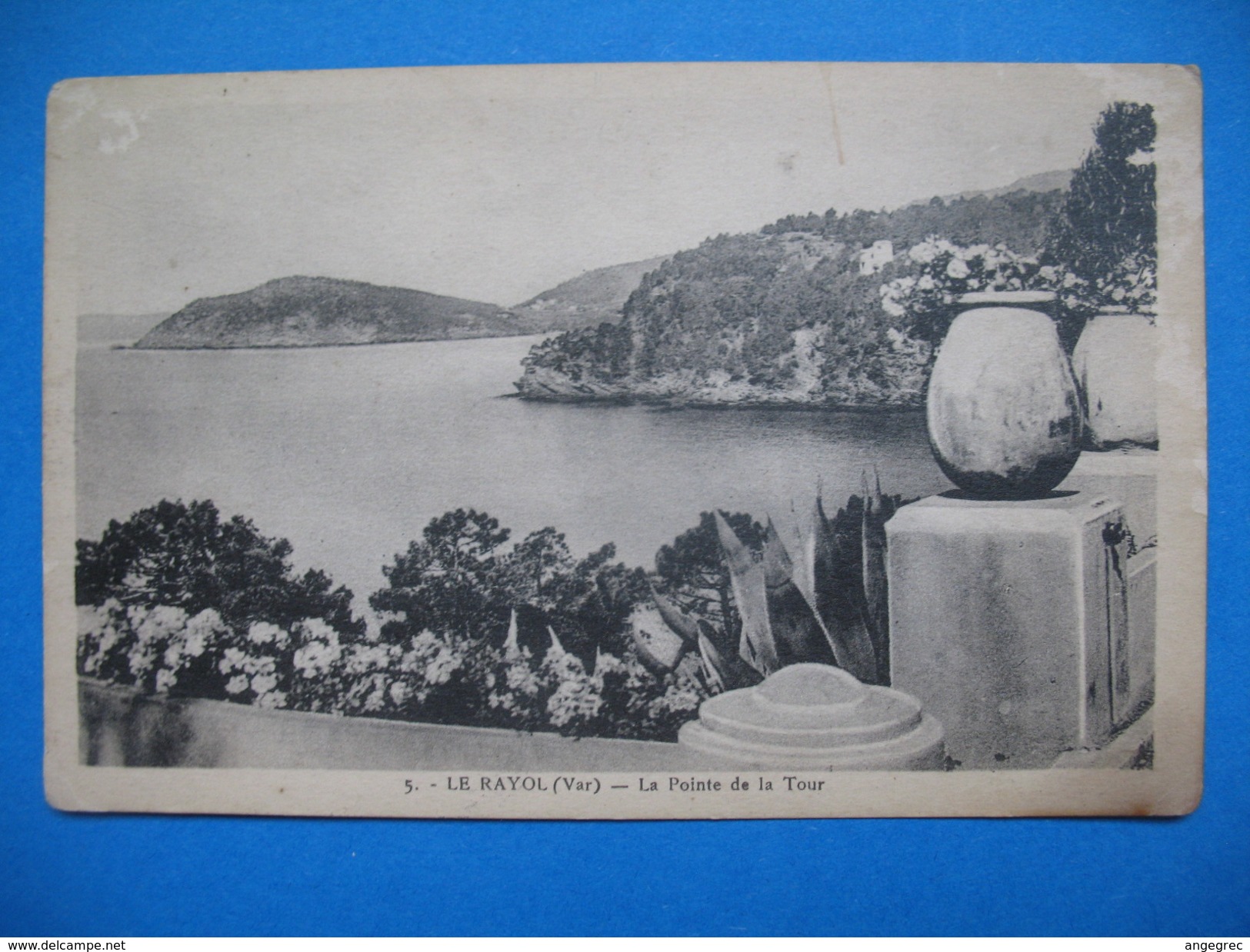 CPA  Le Rayol -  Provence-Alpes-Côte d'Azur - Var - La Pointe de la Tour   voyagé 1936