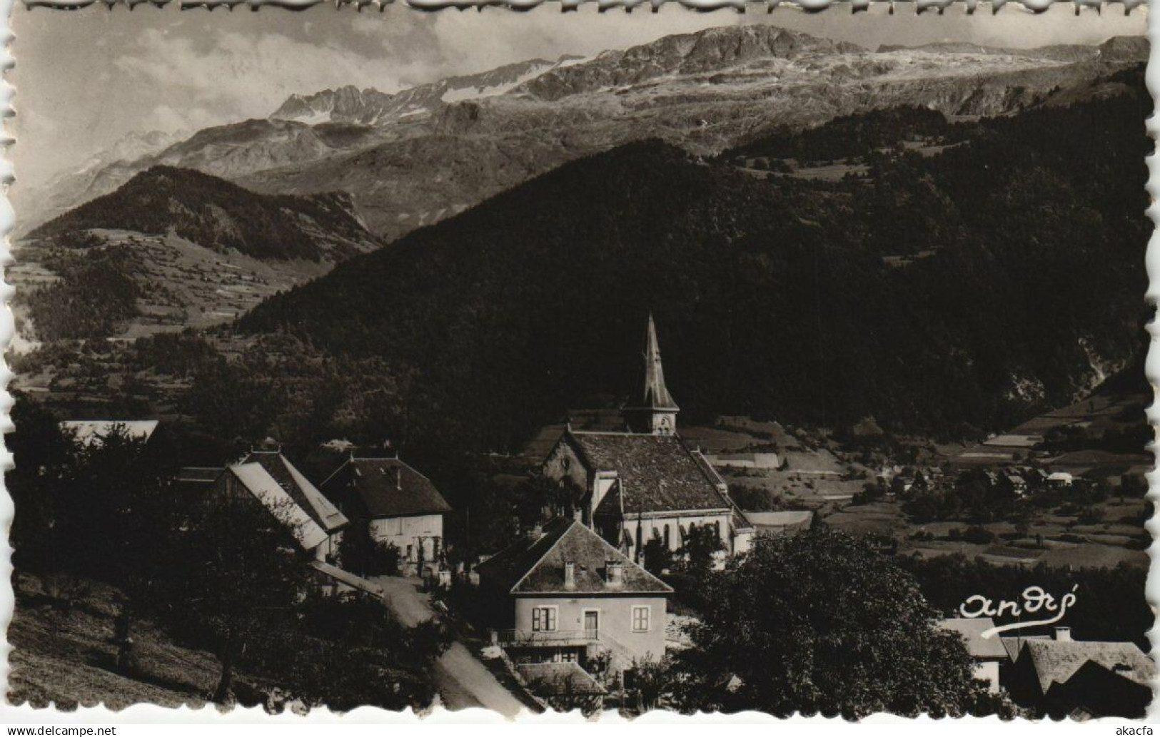 CPA Les Belles ALPES Francaises - Allemont - L'Église et les Grande (123640)