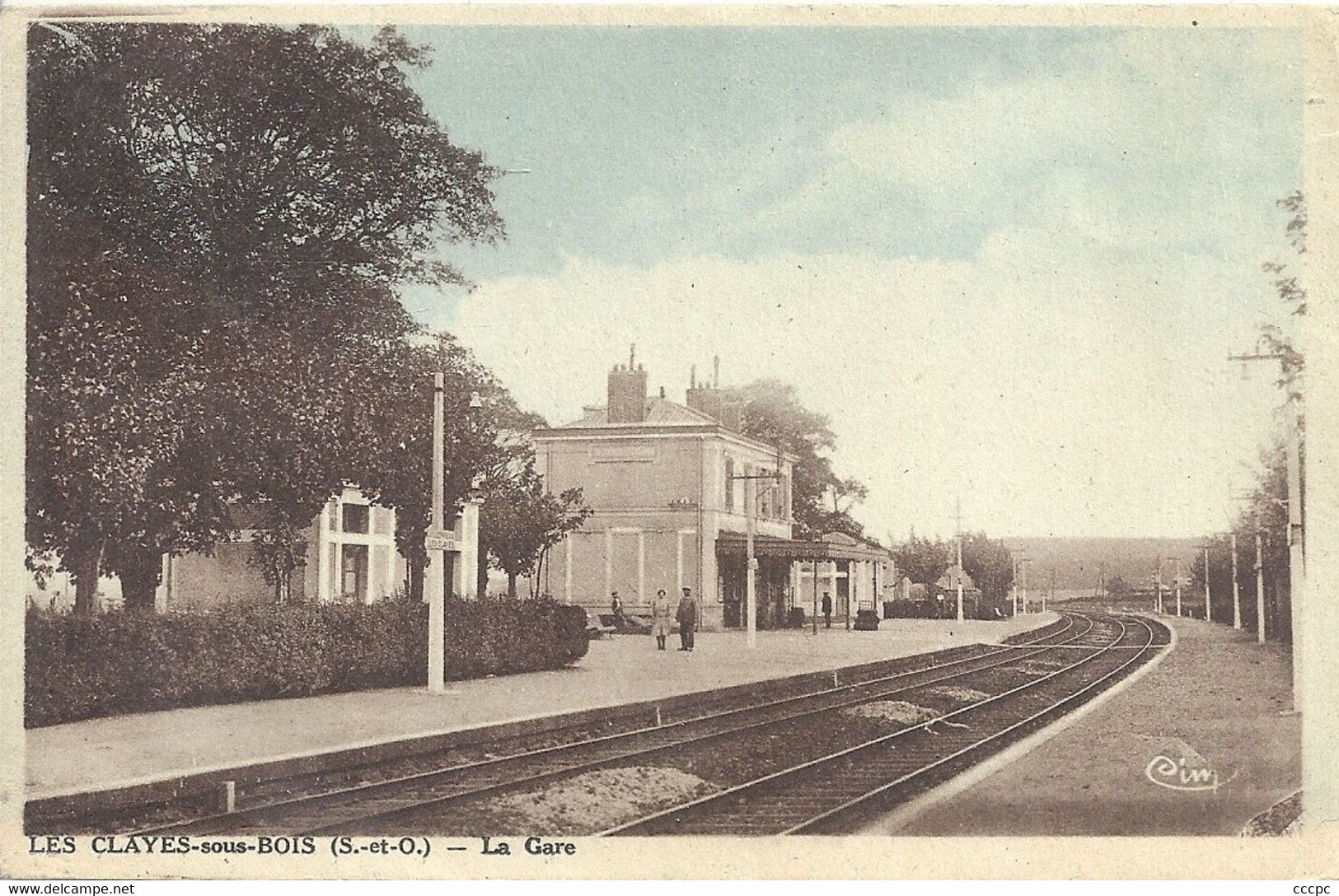 CPA Les Clayes-sous-Bois La Gare