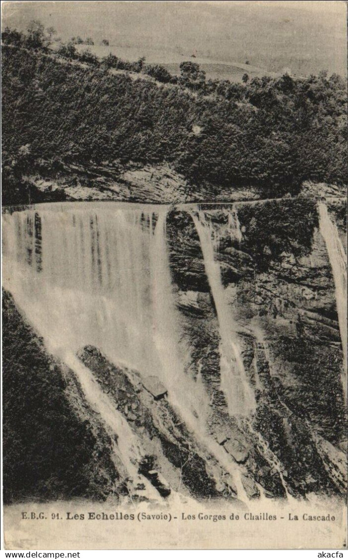 CPA LES ECHELLES Les Gorges de Chailles - La Cascade (1195788)