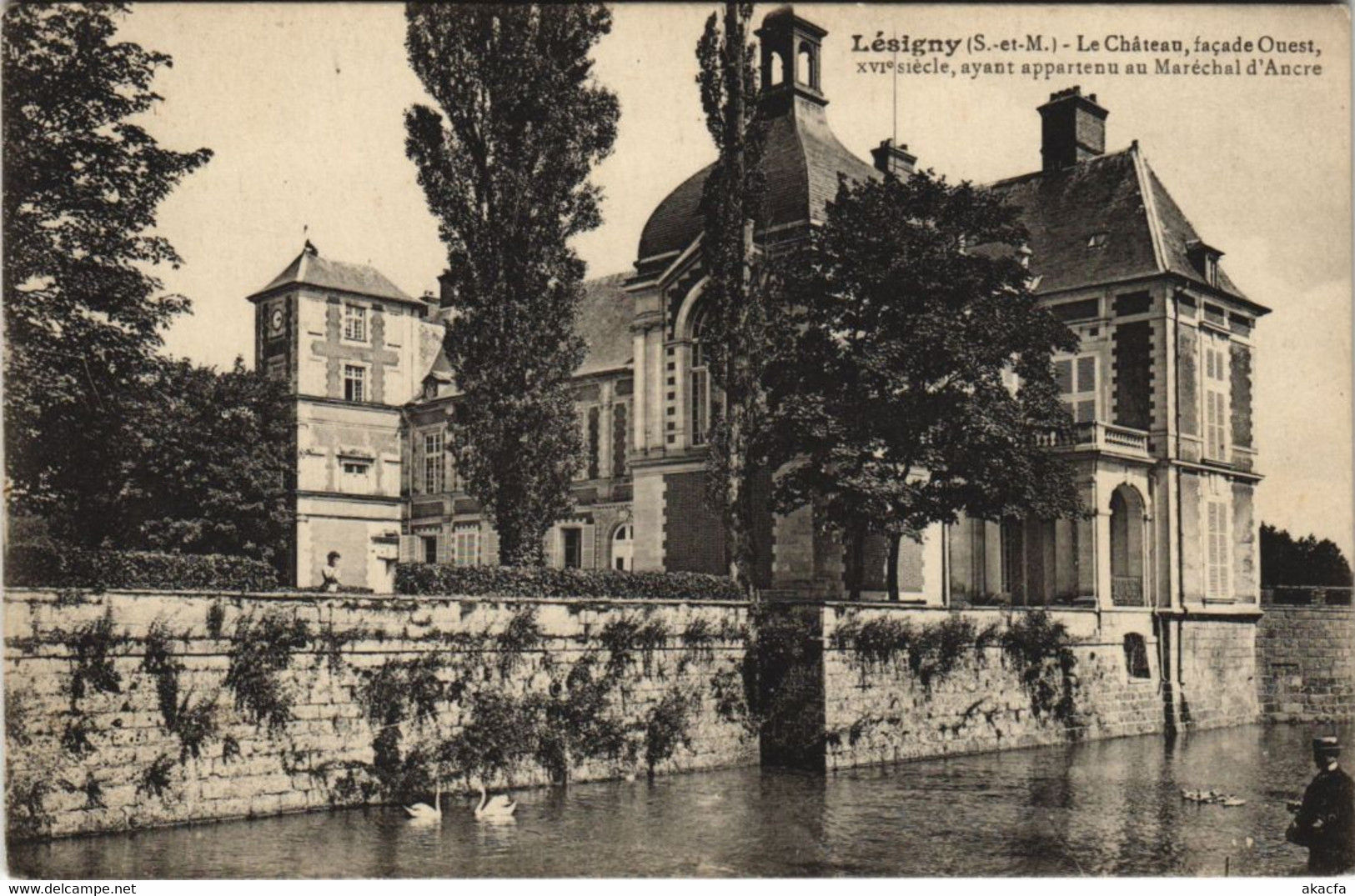 CPA LESIGNY - Le Chateau facade Ouest (120040)