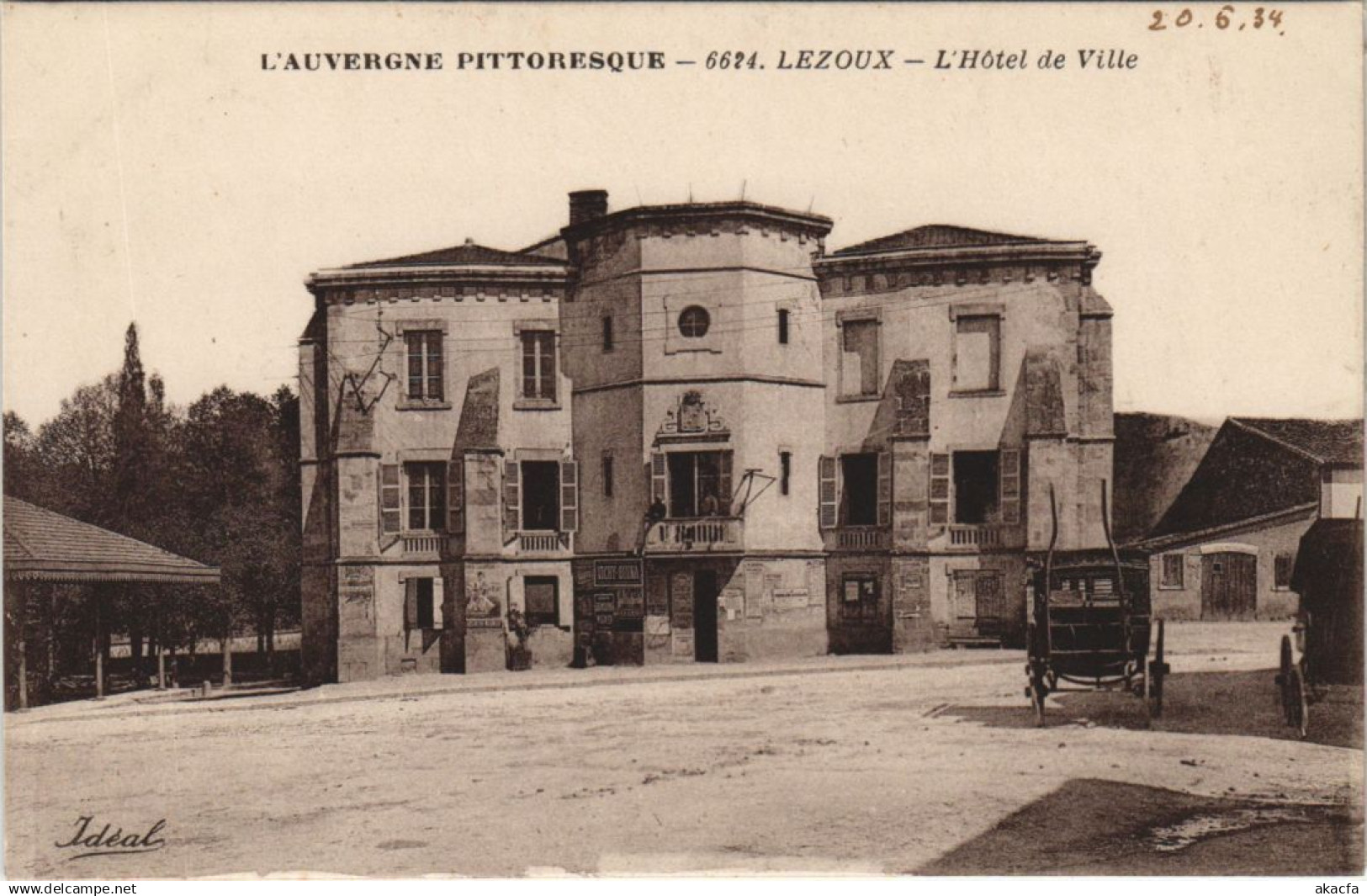 CPA LEZOUX L'Hotel de Ville (1255018)