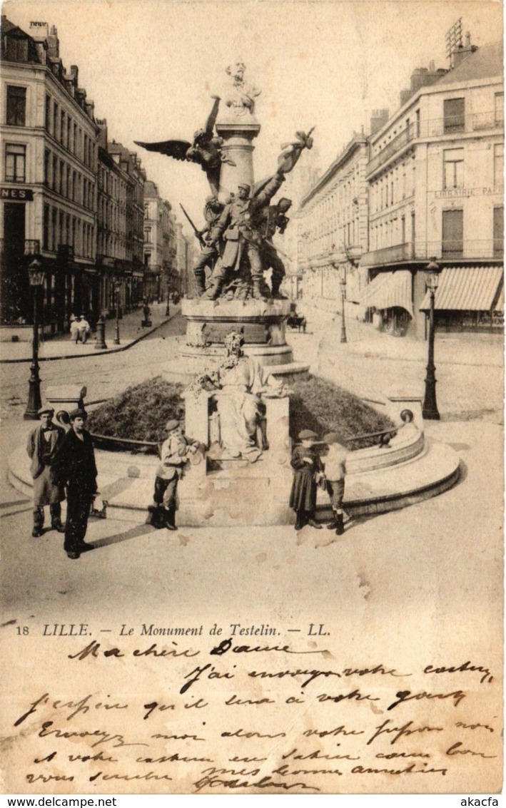 CPA LILLE Monument de Testelin hommes (983517)