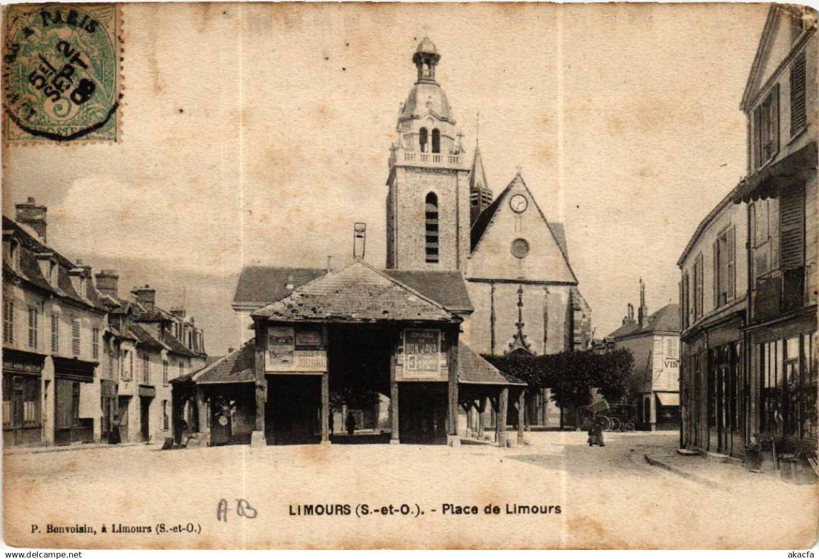 CPA LIMOURS - Place de LIMOURS (488915)