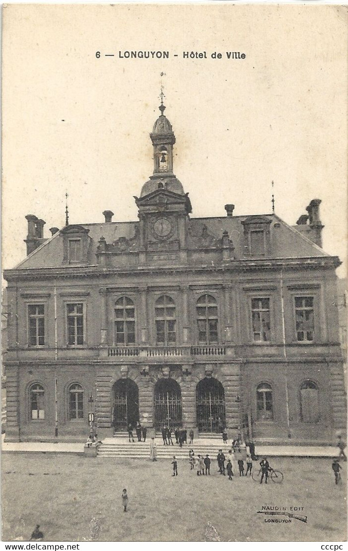 CPA Longuyon Hôtel de Ville