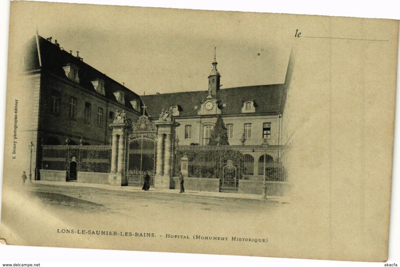 CPA LONS-le-SAUNIER-les-BAINS - Hopital (211837)