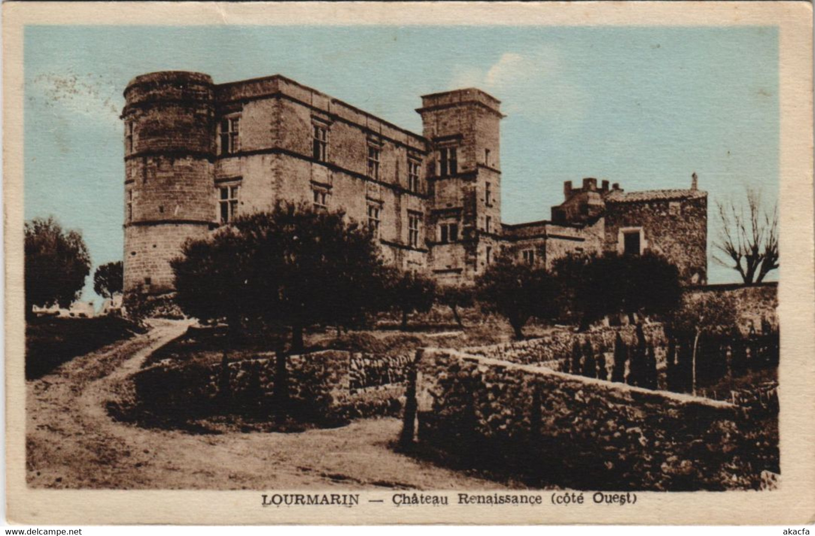 CPA LOURMARIN Chateau Renaissance - Cote Ouest (1086956)