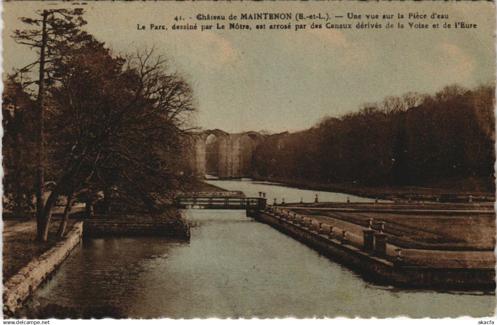 CPA MAINTENON Chateau de Maintenon - Une Vue sur la Piece d'Eau (1201524)