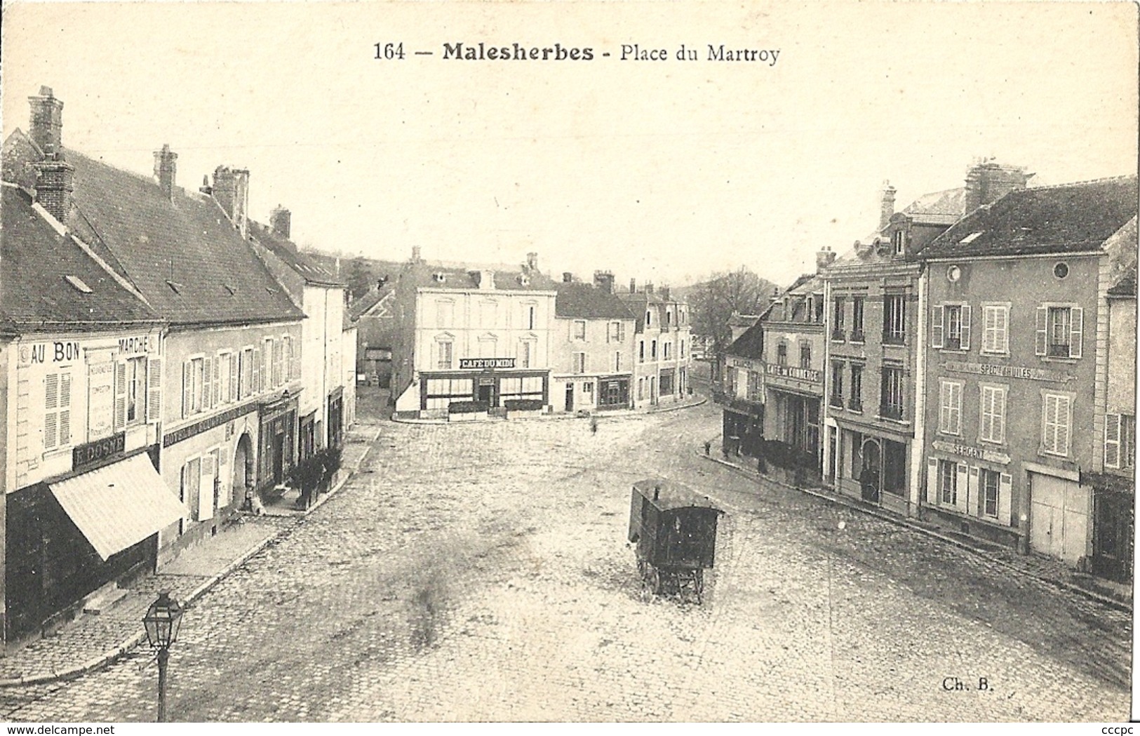 CPA Malesherbes - Place du Martroy