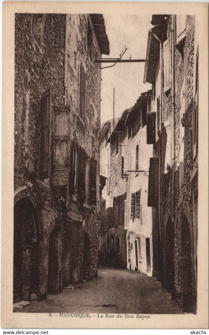 CPA MANOSQUE - La Rue du Bon Repos (143095)