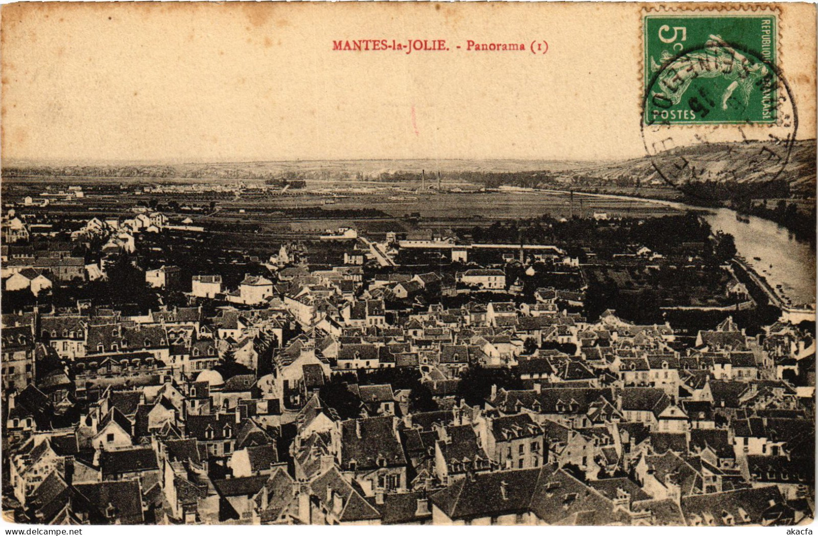 CPA MANTES-la-JOLIE Panorama (1411544)