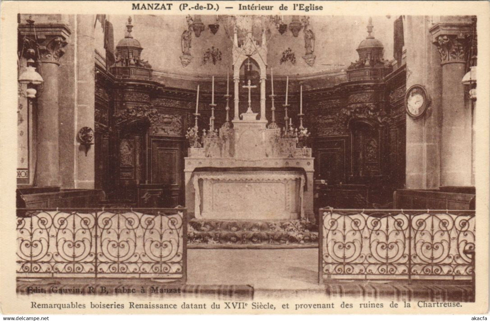 CPA MANZAT Interieur de l'Eglise (1252904)