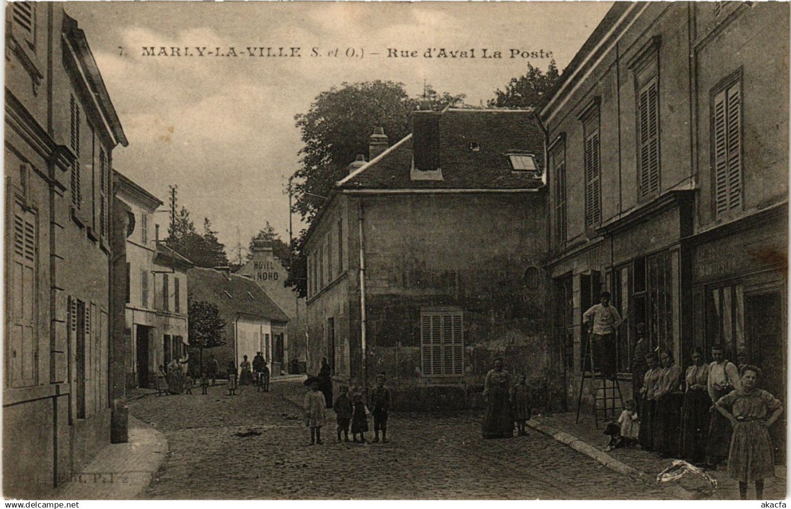 CPA Marly-la-Ville (S.-et-O.) - Rue d'Aval La Poste (290363)