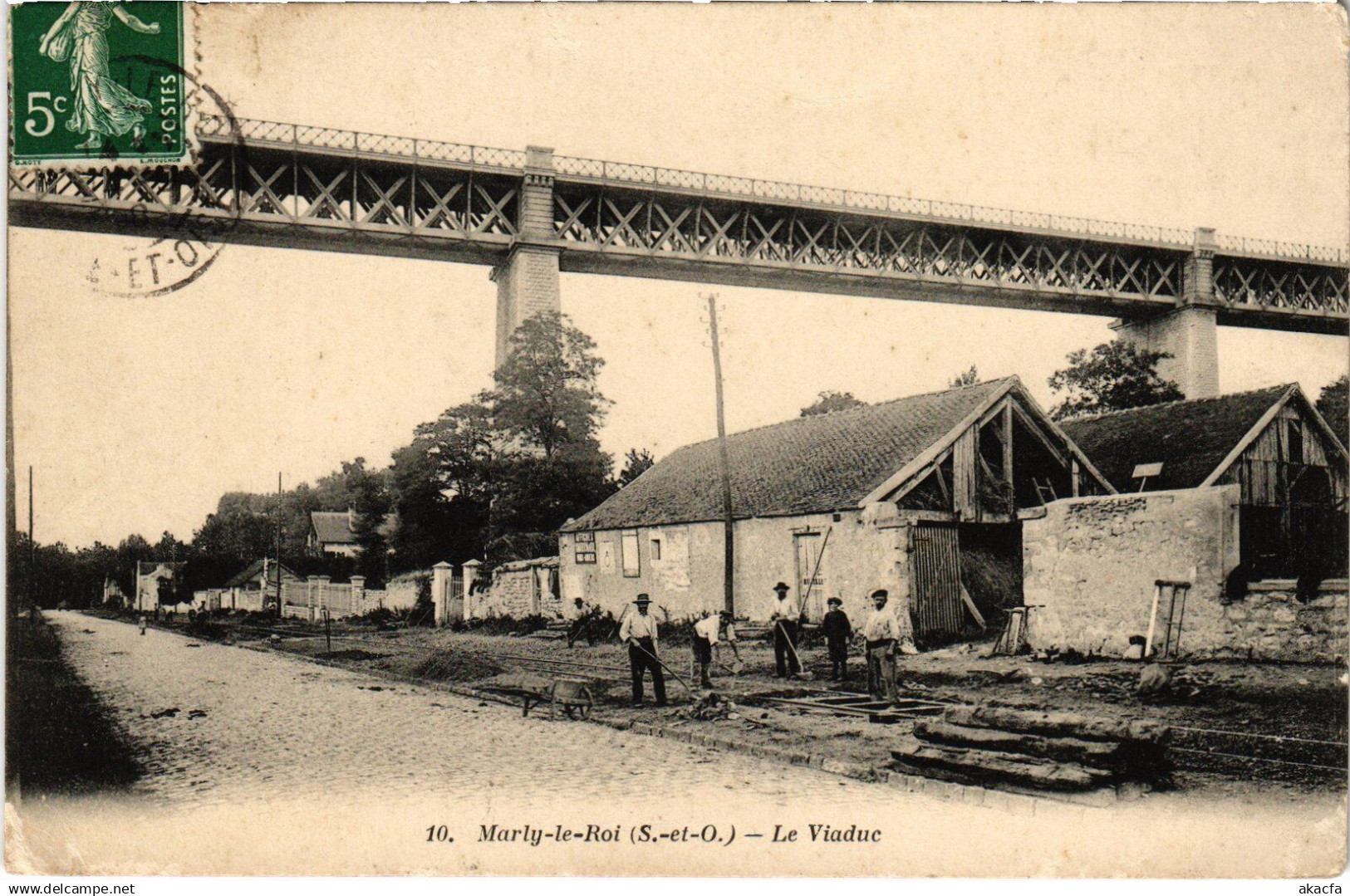 CPA Marly-le-Roi Le Viaduc (1276555)