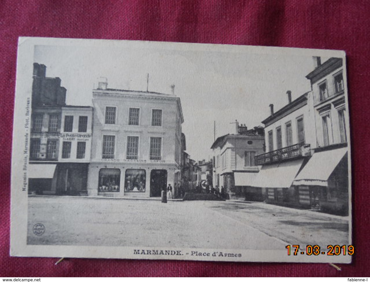 CPA - Marmande - Place d'Armes