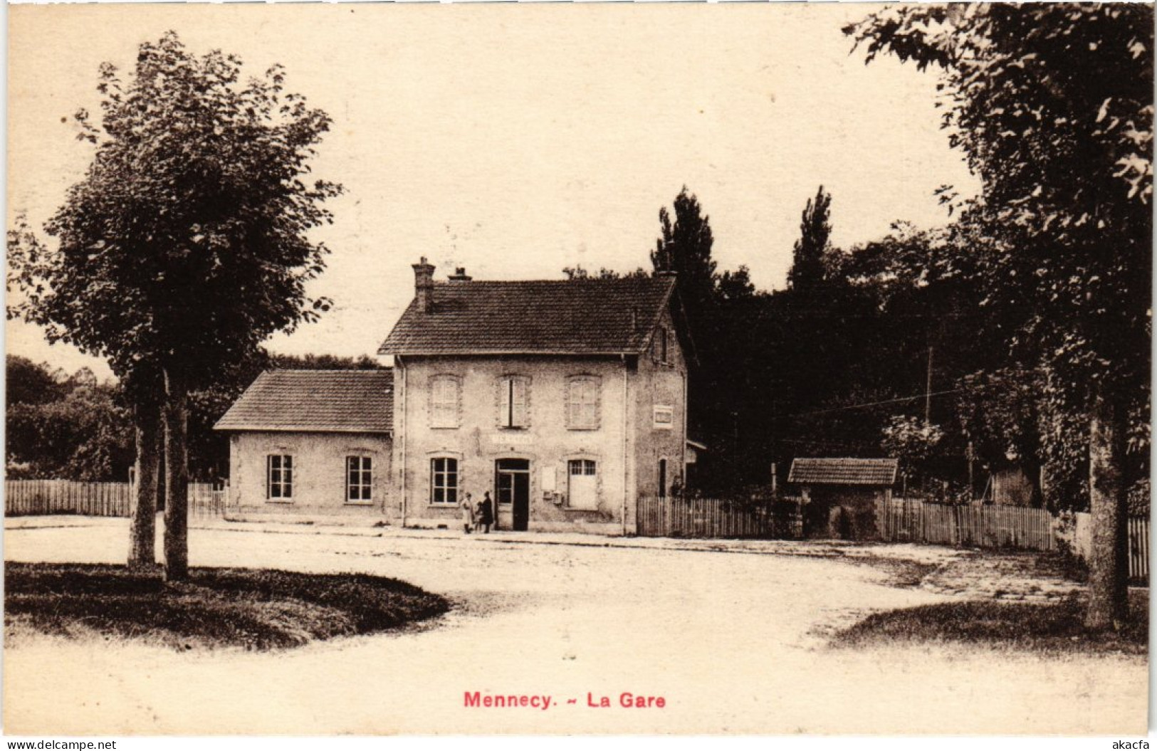 CPA Mennecy La Gare FRANCE (1371075)