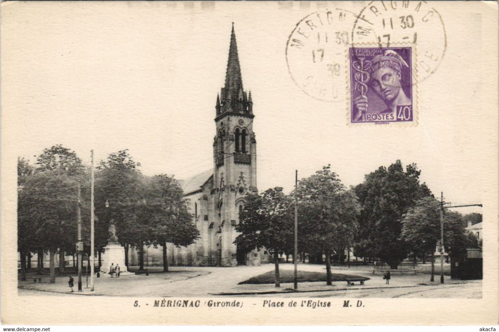 CPA Mérignac-Place de l'Église (28522)