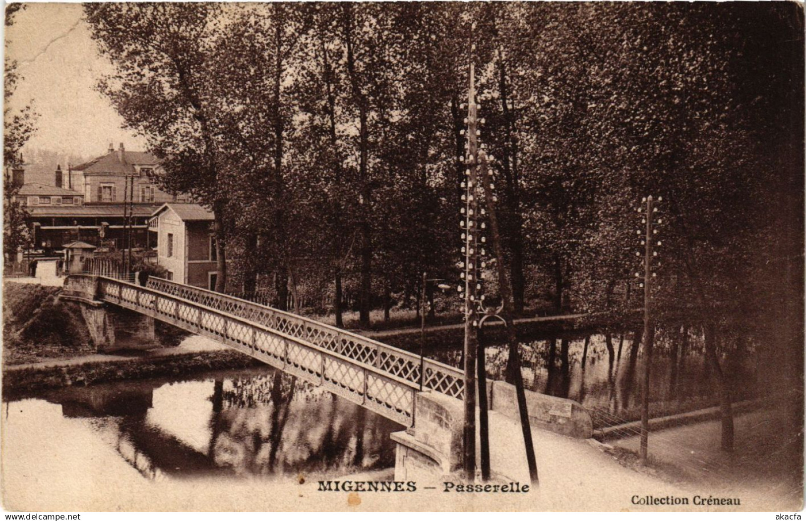 CPA MIGENNES - Passerelle (358257)