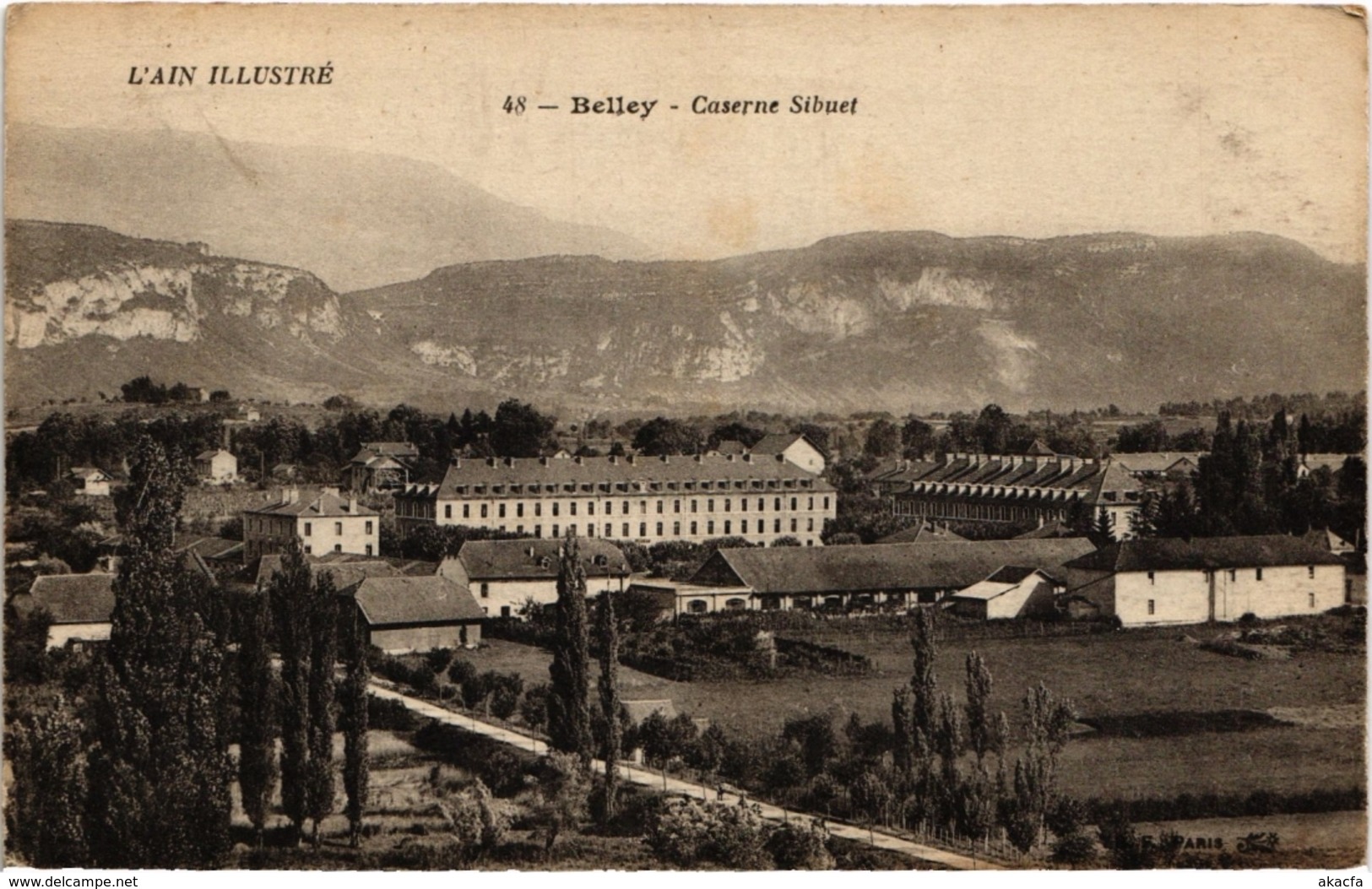 CPA Militaire - BELLEY - Casernes Sibuet (69912)