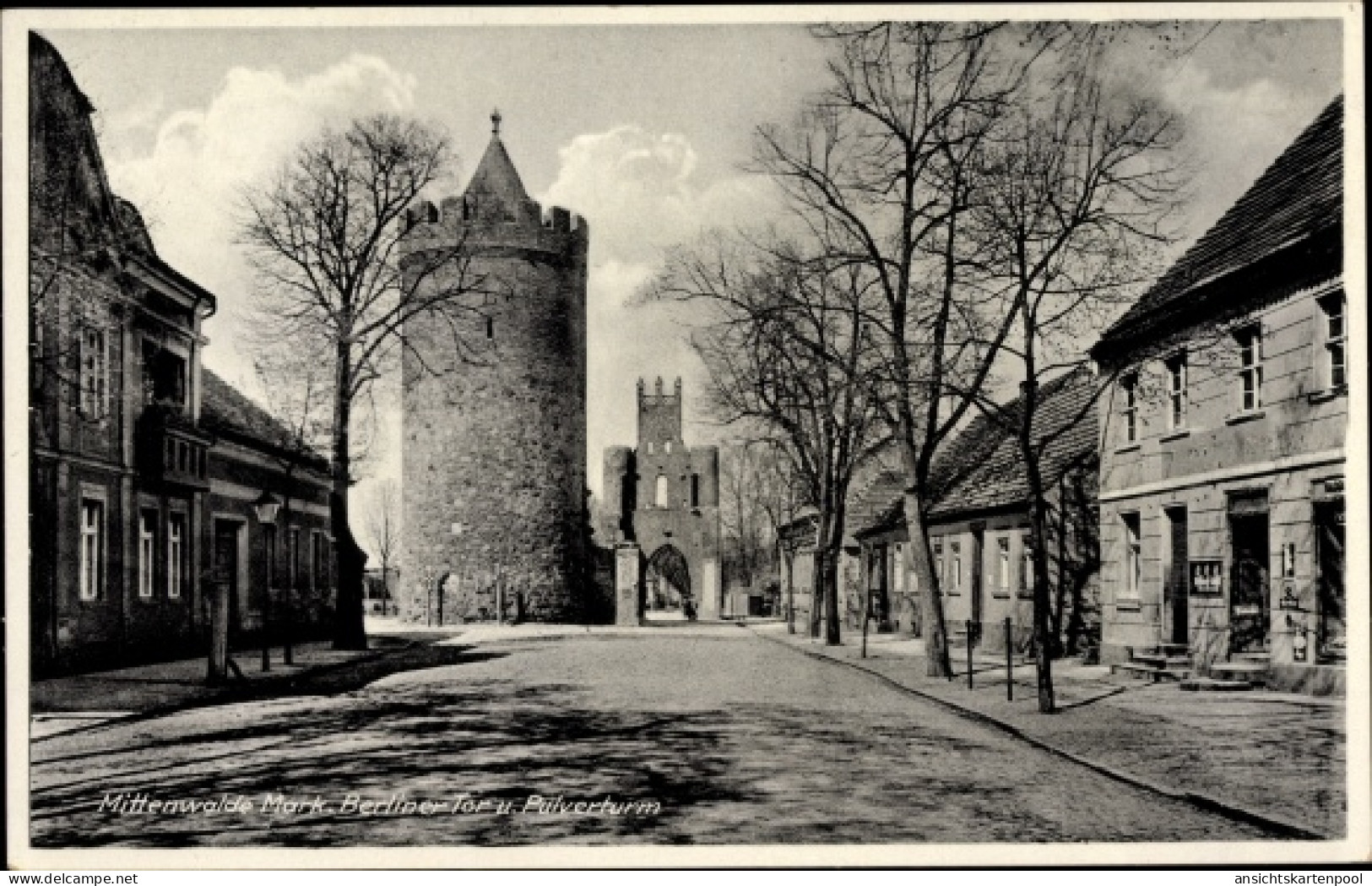 CPA Mittenwalde Mark, Blick auf das Berliner Tor und den Pulverturm