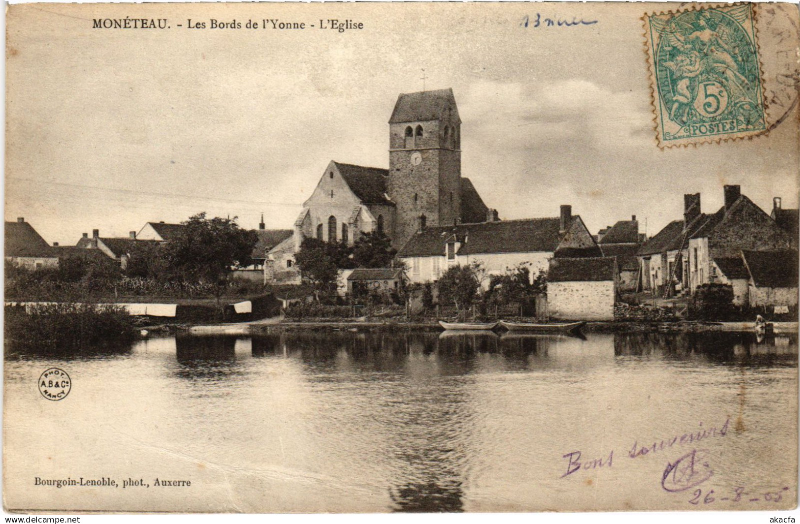 CPA Moneteau Eglise (1426525)