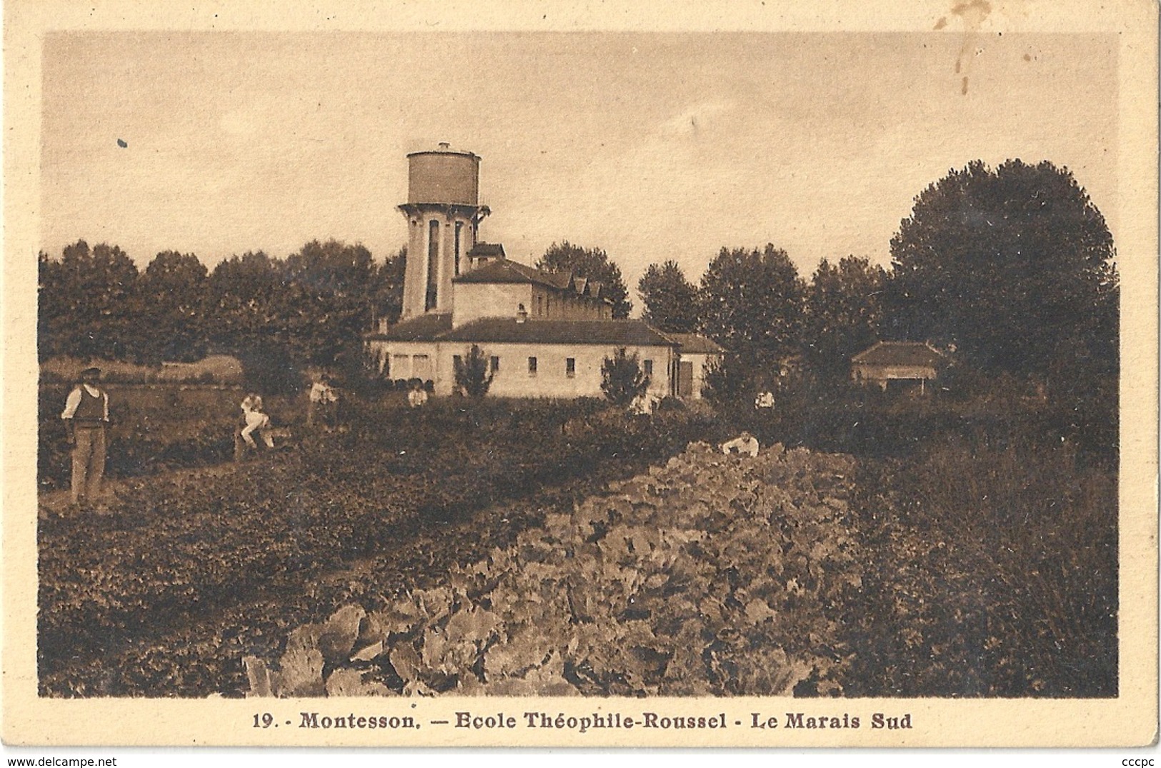 CPA Montesson Ecole Théophile Roussel Le Marais Sud