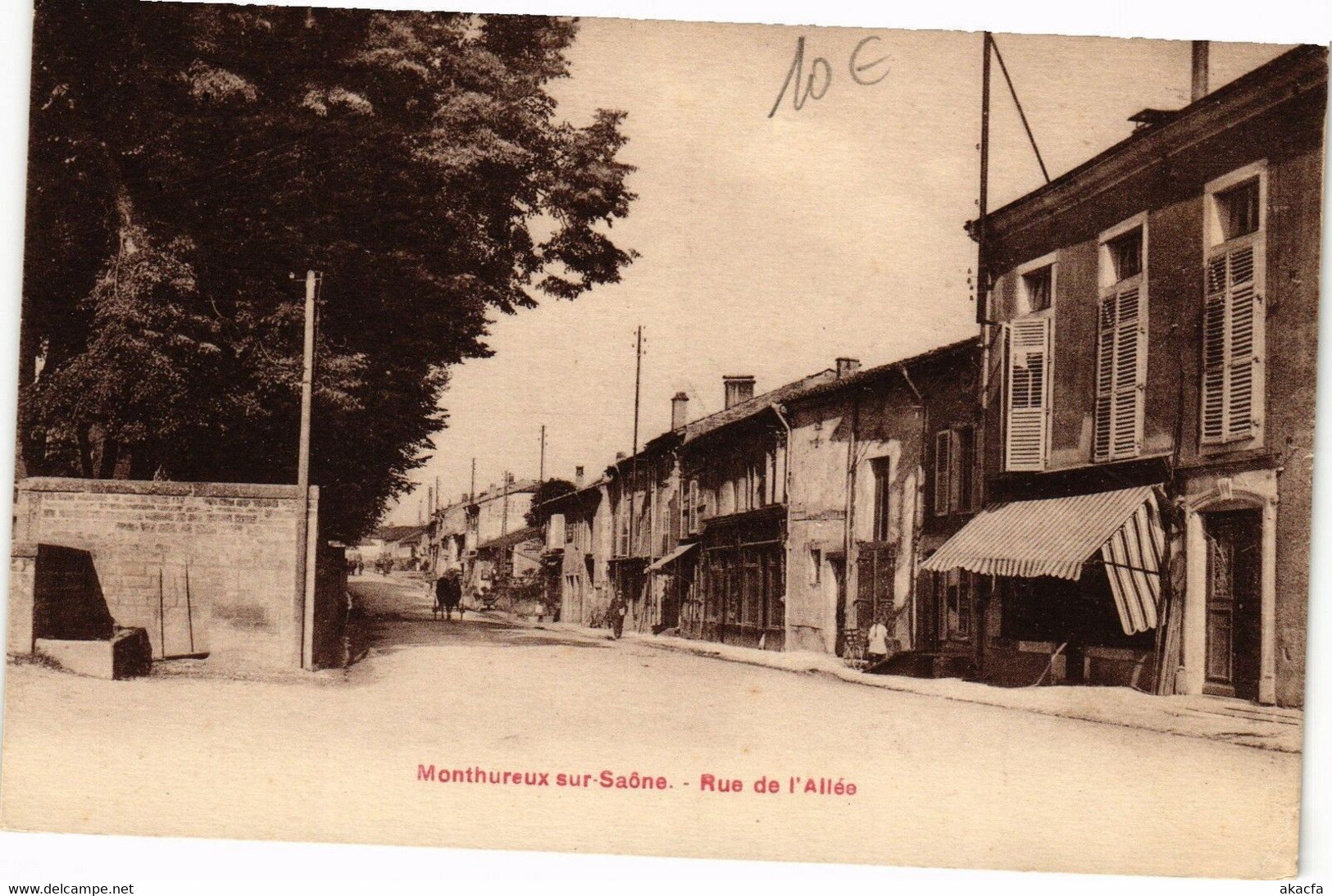 CPA MONTHUREUX-sur-SAONE - Rue de l'Allée (200567)