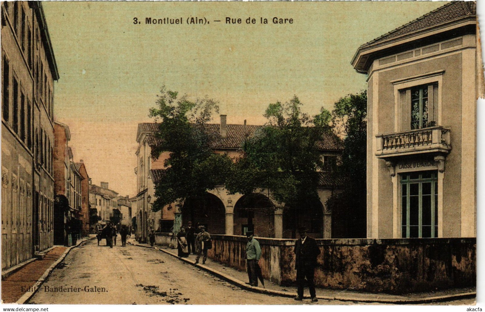 CPA Montluel Rue de la Gare (1392855)