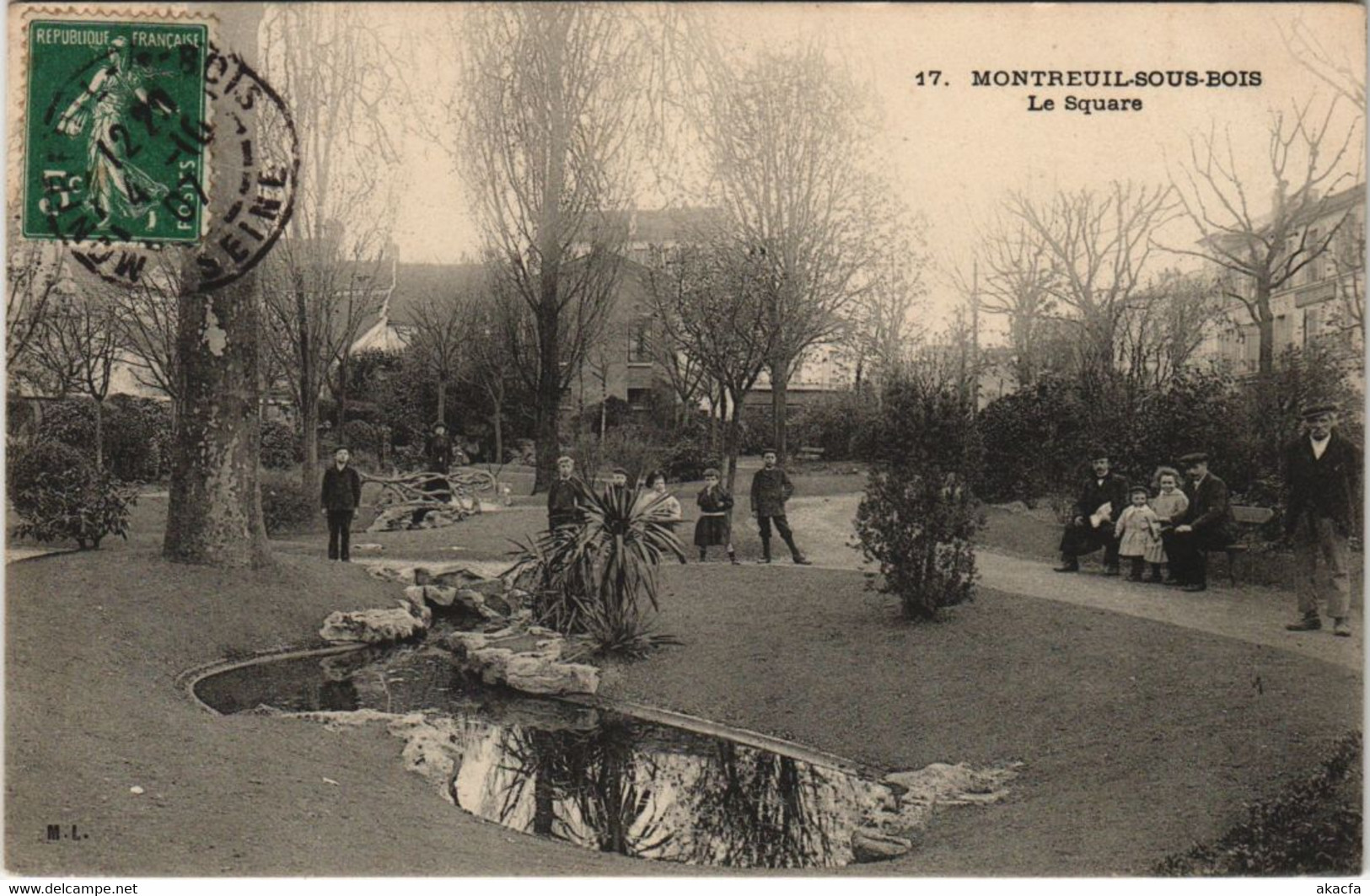 CPA MONTREUIL-sous-BOIS - Le Square (44633)