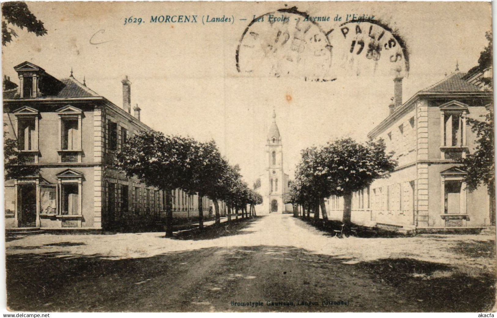 CPA MORCENX - Les Écoles - Avenue de l'Église (776648)