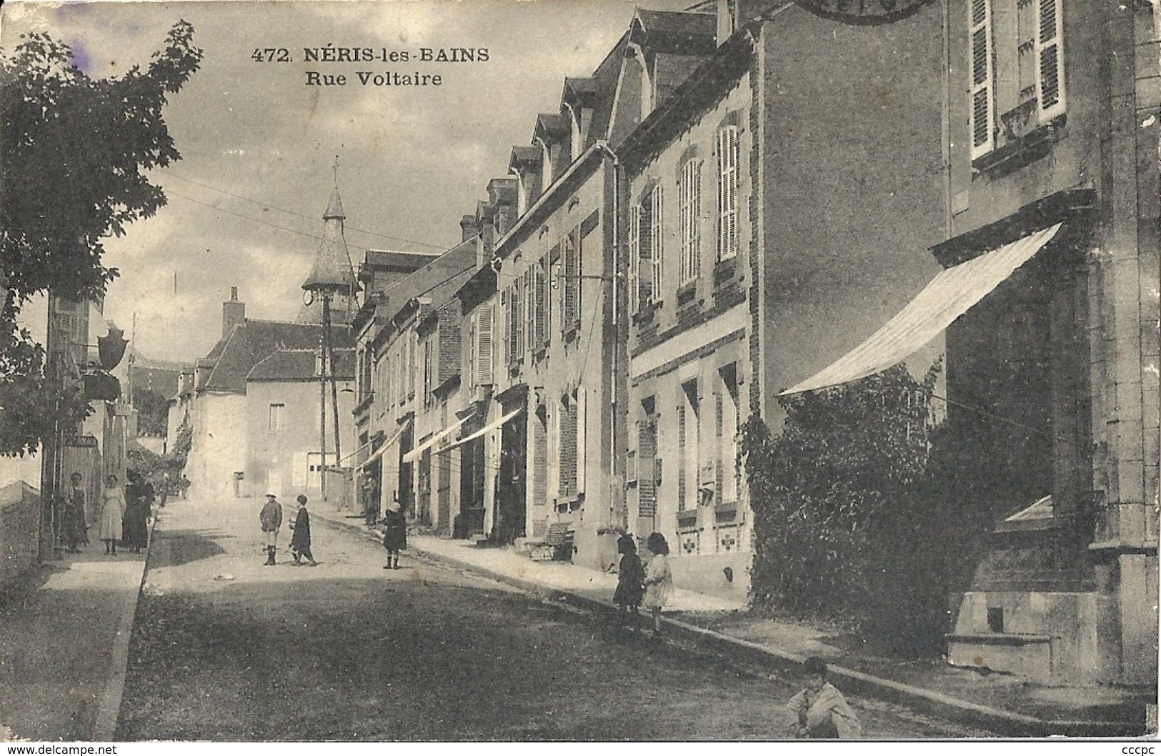 CPA Néris-les-Bains Rue Voltaire