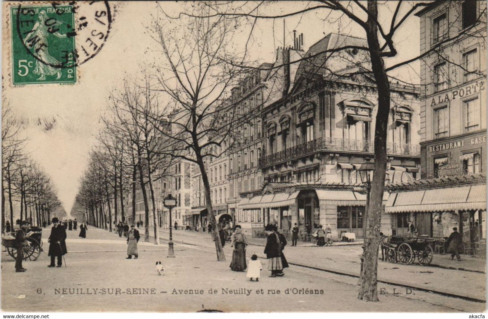 CPA NEUILLY-sur-SEINE - Avenue de NEUILLY et rue d'Orléans (44293)