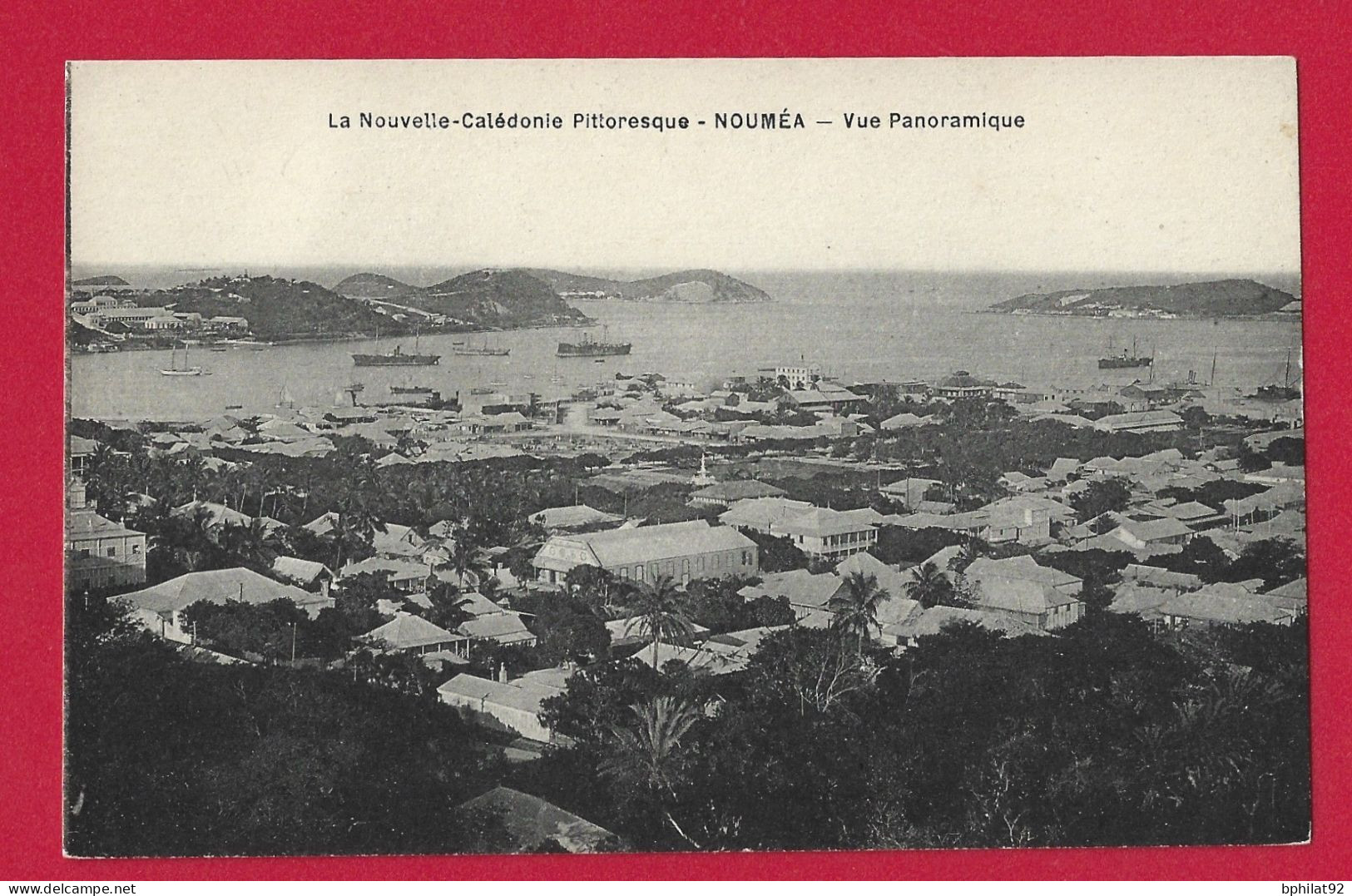 !!! CPA NEUVE, VUE PANORAMIQUE DE NOUMÉA, NOUVELLE-CALÉDONIE