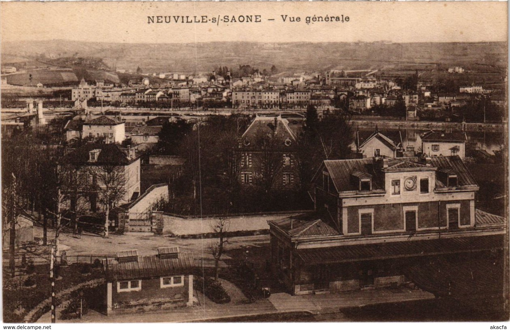 CPA Neuville-sur-Saone - Vue Generale (1036358)