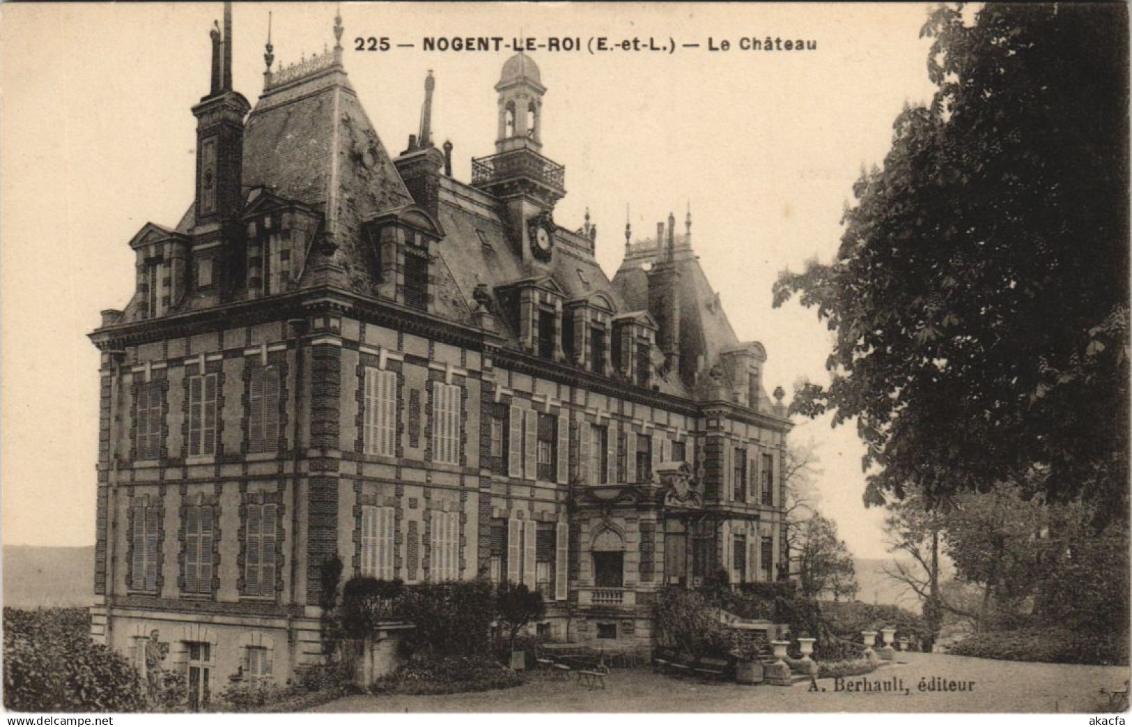 CPA NOGENT-le-ROI - Le Chateau (131692)