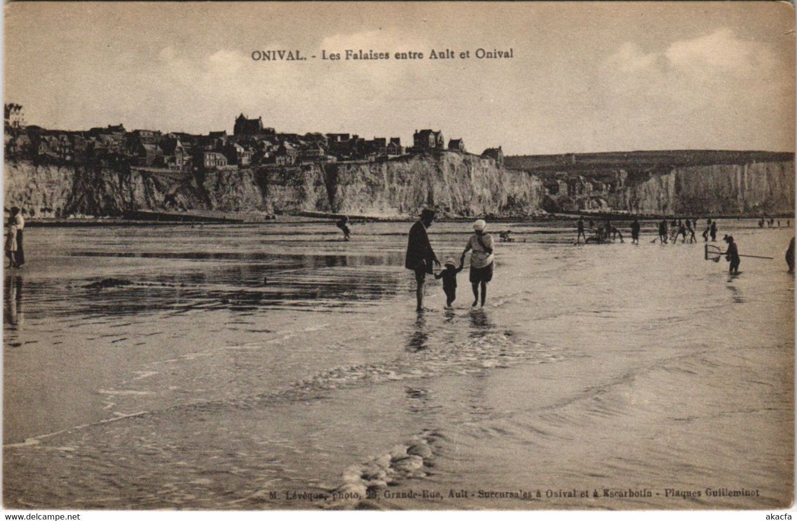 CPA ONIVAL-sur-MER Les Falaises entre Ault et Onival (807651)