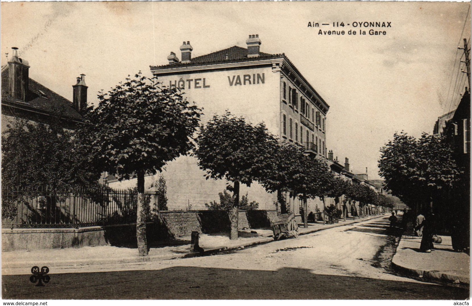 CPA OYONNAX - Avenue de la Gare (89116)